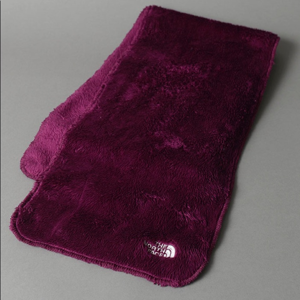 Warm + Fuzzy North Face scarf